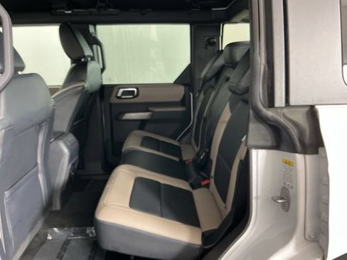 Certified 2023 Ford Bronco Wildtrak AWD/4WD image 29