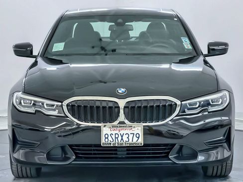 Used 2021 BMW 330i Sedan w/ Convenience Package RWD image 10