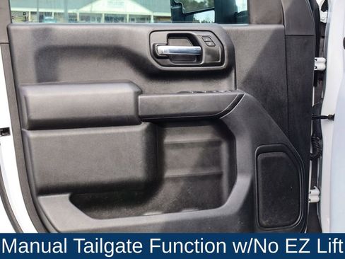 Used 2023 Chevrolet Silverado 2500 Custom w/ Custom Value Package image 35