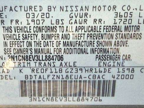 Used 2020 Nissan Versa SV image 26