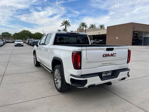 Used 2021 GMC Sierra 1500 Denali w/ Denali Premium Package AWD/4WD image 9