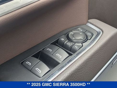 New 2025 GMC Sierra 3500 Denali w/ Denali Reserve Package image 13