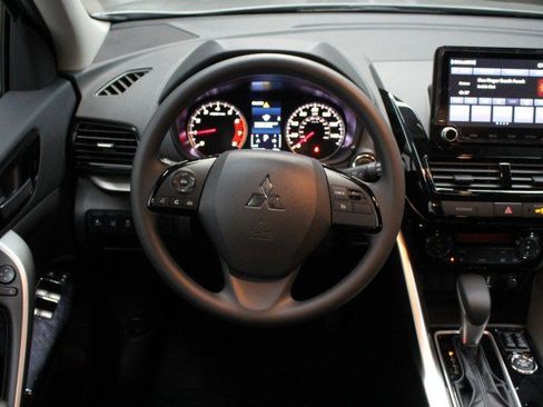 New 2026 Mitsubishi Eclipse Cross LE image 23
