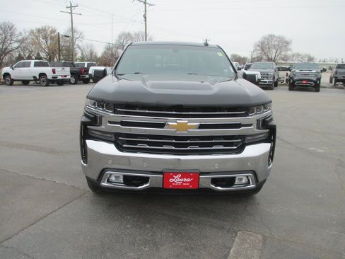 Used 2020 Chevrolet Silverado 1500 LTZ w/ LTZ Plus Package image 11