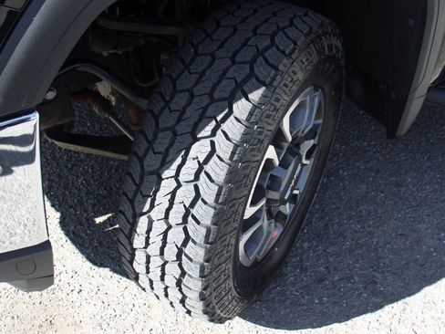 Used 2021 GMC Sierra 3500 SLE w/ SLE Value Package image 39