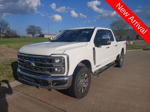 Used 2025 Ford F250 Lariat w/ Chrome Package image 7