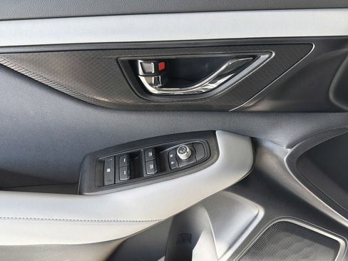 Certified 2025 Subaru Outback Premium w/ Popular Package #1A image 24