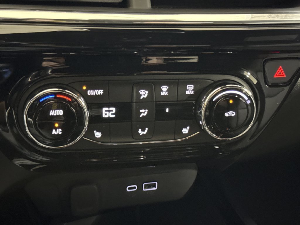 Used 2026 Chevrolet Trax RS w/ Driver Confidence Package FWD image 16