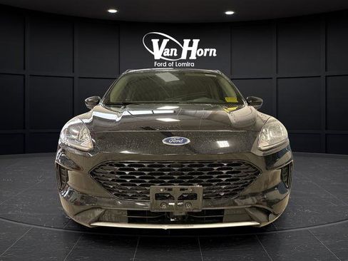 Used 2020 Ford Escape SE Sport image 12