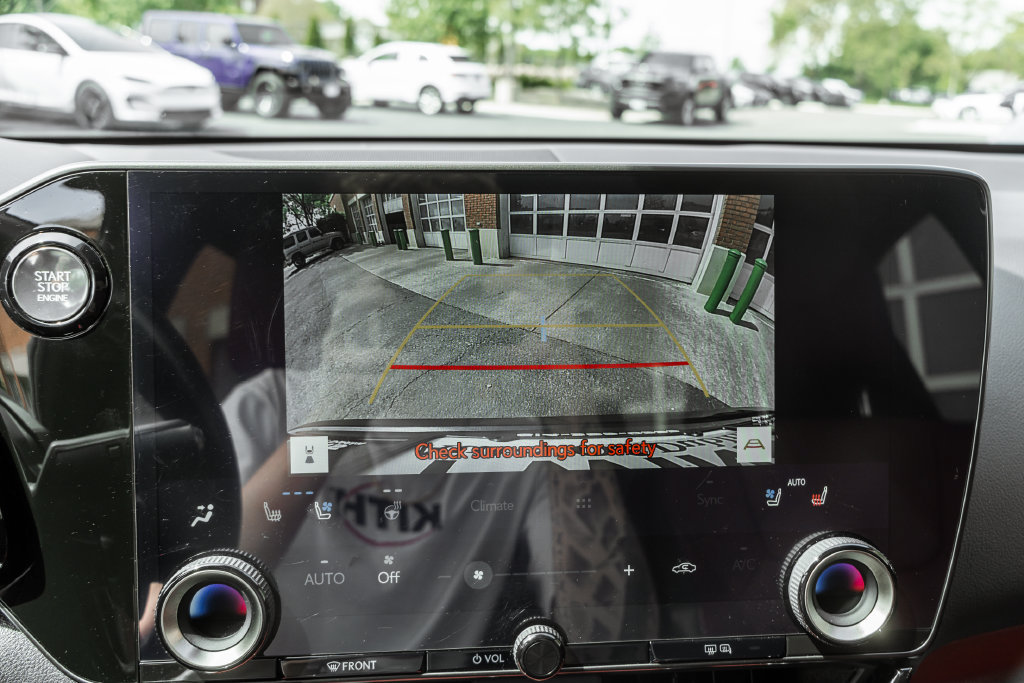 Used 2024 Lexus NX 350 AWD image 9