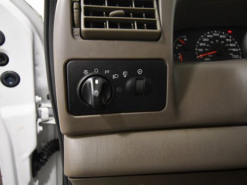 Used 2003 Ford F350 Lariat image 19