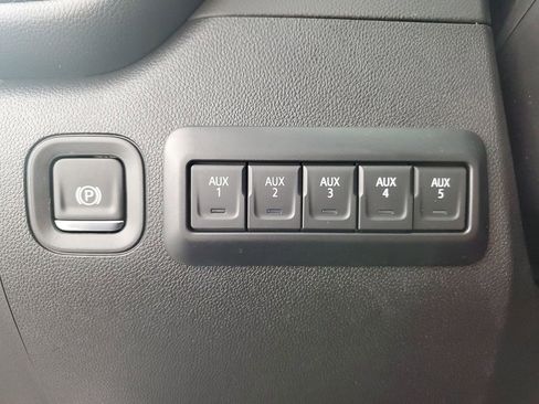 New 2026 Chevrolet Silverado 2500 W/T w/ WT Convenience Package image 29