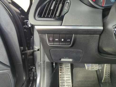 Used 2023 Kia Stinger GT2 RWD image 20