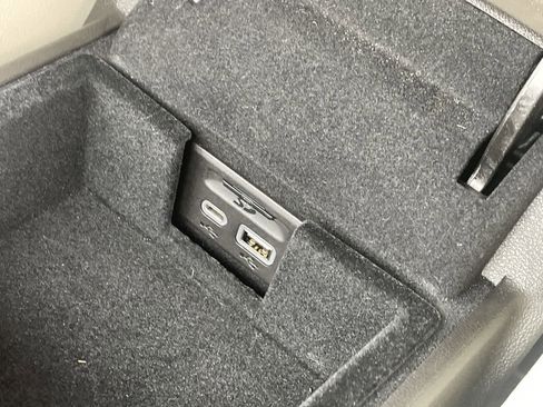 Used 2022 Cadillac XT5 Sportv AWD/4WD image 27
