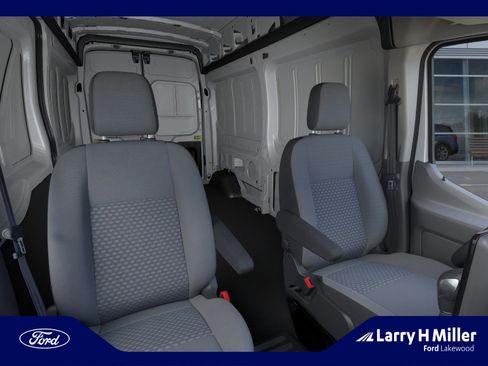 New 2025 Ford Transit 250 148 High Roof AWD image 10