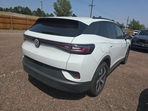 Used 2023 Volkswagen ID.4 Pro AWD/4WD image 18