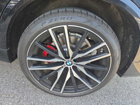 Used 2025 BMW X5 M60i AWD/4WD image 8