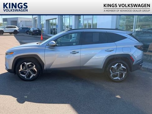 Used 2024 Hyundai Tucson Limited FWD image 2