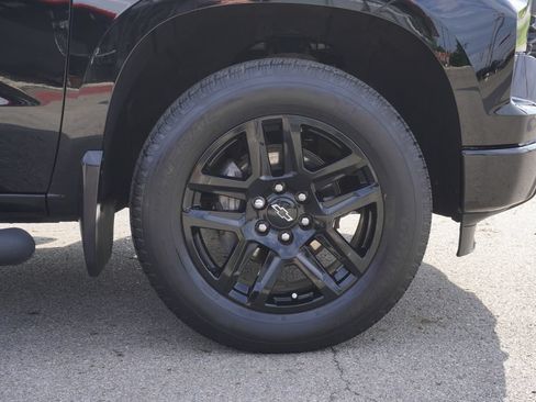 Used 2024 Chevrolet Silverado 1500 Custom w/ Rally Edition AWD/4WD image 13