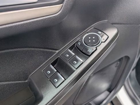 Used 2022 Ford Escape SEL FWD image 15