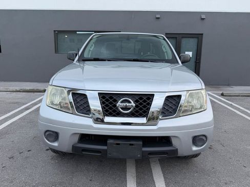 Used 2012 Nissan Frontier SV RWD image 5