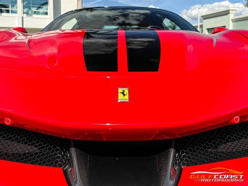 Used 2023 Ferrari SF90 Stradale image 5
