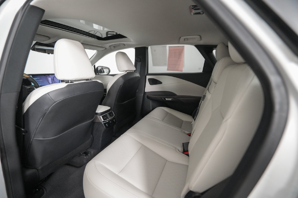 Certified 2024 Lexus RX 350 Premium Plus w/ Convenience Package FWD image 13