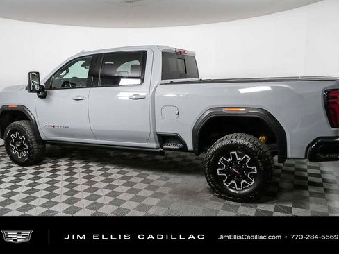 Used 2024 GMC Sierra 2500 AT4X AWD/4WD image 30