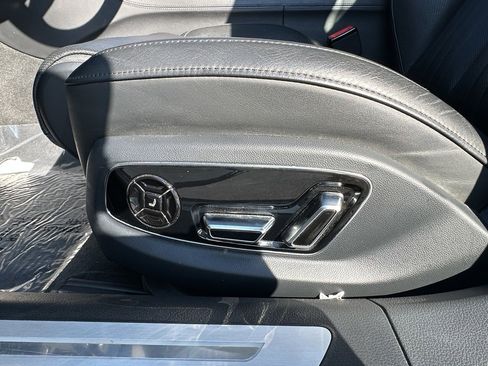 Used 2021 Audi A8 L 4.0T w/ Luxury Package image 20