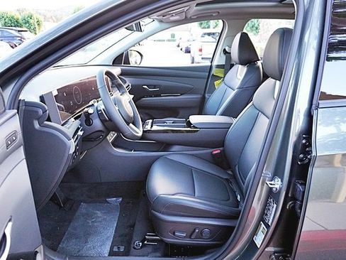 New 2026 Hyundai Tucson Limited image 19