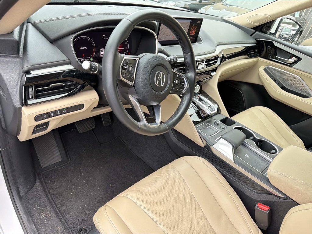 Used 2023 Acura MDX w/ Technology Package FWD image 18