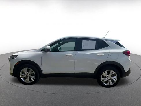 Used 2026 Buick Encore GX Preferred FWD image 8