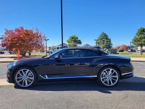 Used 2023 Bentley Continental GT V8 image 8