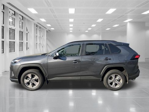 Used 2025 Toyota RAV4 XLE w/ Convenience Package FWD image 8