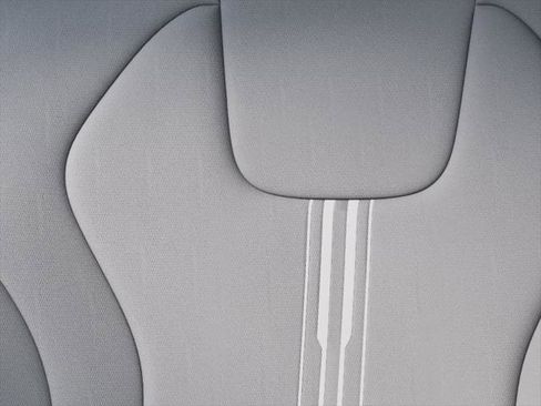 New 2026 Hyundai Elantra Sport image 17