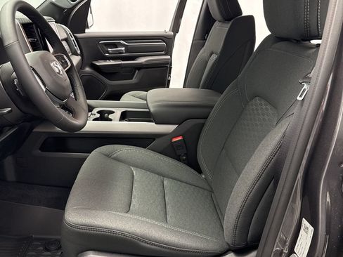 New 2026 RAM 1500 Big Horn w/ Night Edition AWD/4WD image 7
