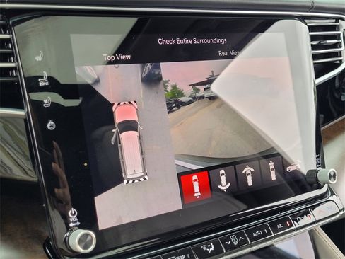 Used 2022 Jeep Grand Wagoneer Series I image 20