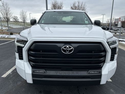Used 2025 Toyota Tundra SR5 image 3