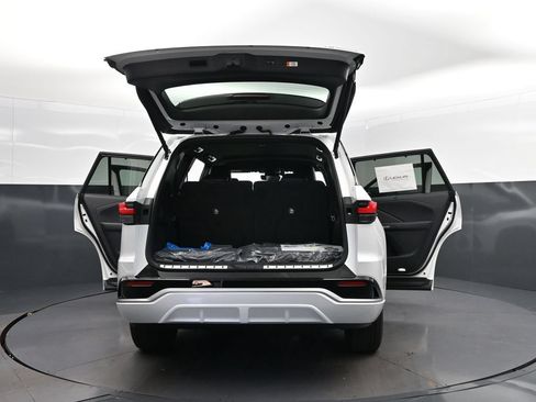 New 2026 Lexus TX 500h AWD image 50