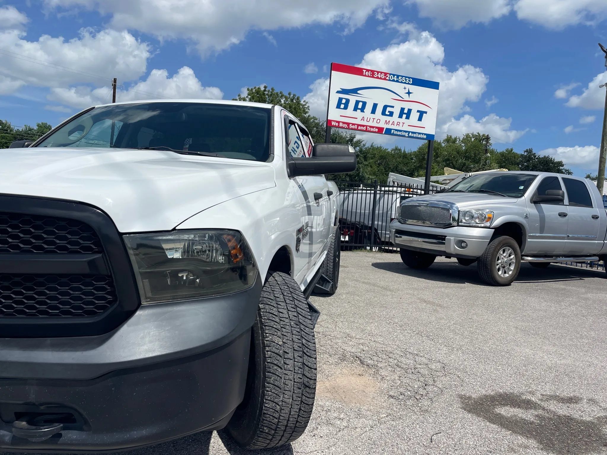 Used 2015 RAM 1500 Tradesman w/ Popular Equipment Group AWD/4WD image 1
