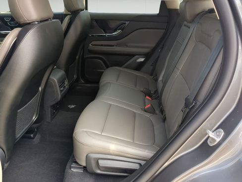 New 2026 Lincoln Corsair Premiere FWD image 22