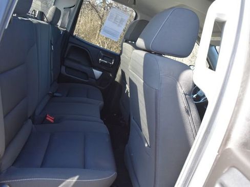 Used 2017 Chevrolet Silverado 1500 LT w/ Rally 2 Edition image 16