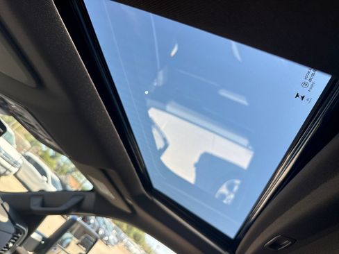 New 2026 GMC Sierra 2500 SLT AWD/4WD image 25