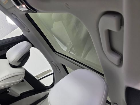 New 2026 Mercedes-Benz C 300 Sedan image 9