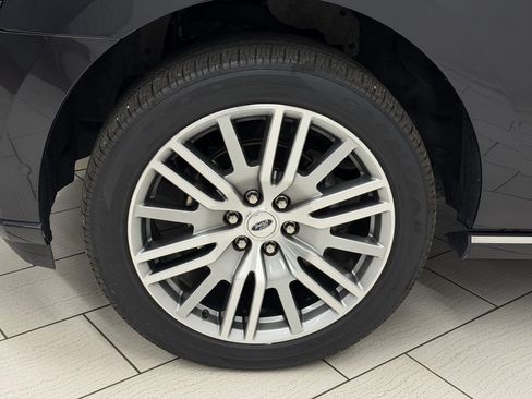 Used 2022 Ford Expedition Platinum AWD/4WD image 10
