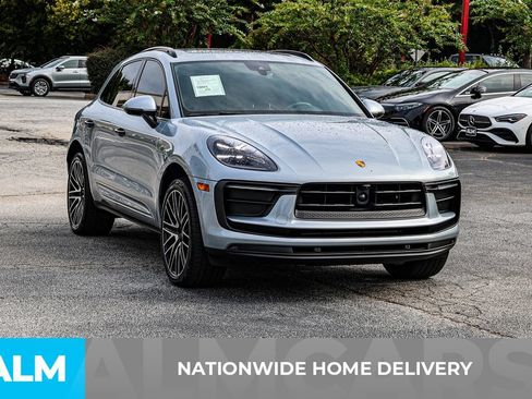 Used 2024 Porsche Macan w/ Premium Plus Package AWD/4WD image 4