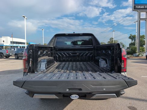 New 2026 Chevrolet Silverado EV Trail Boss w/ Plus Package image 28