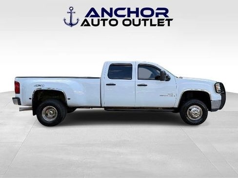 Used 2007 GMC Sierra 3500 W/T AWD/4WD image 9