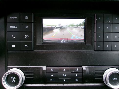 Used 2020 Ford Mustang Coupe RWD image 16