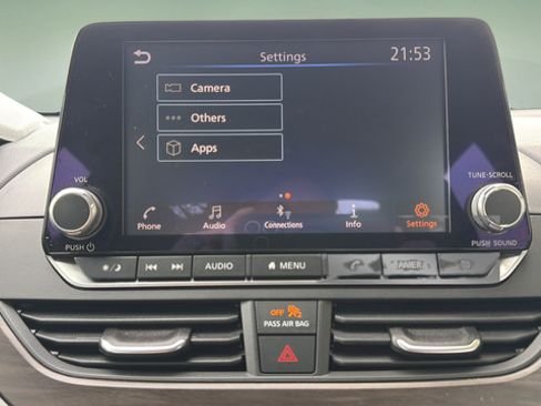 Used 2024 Nissan Altima 2.5 SV AWD/4WD image 26